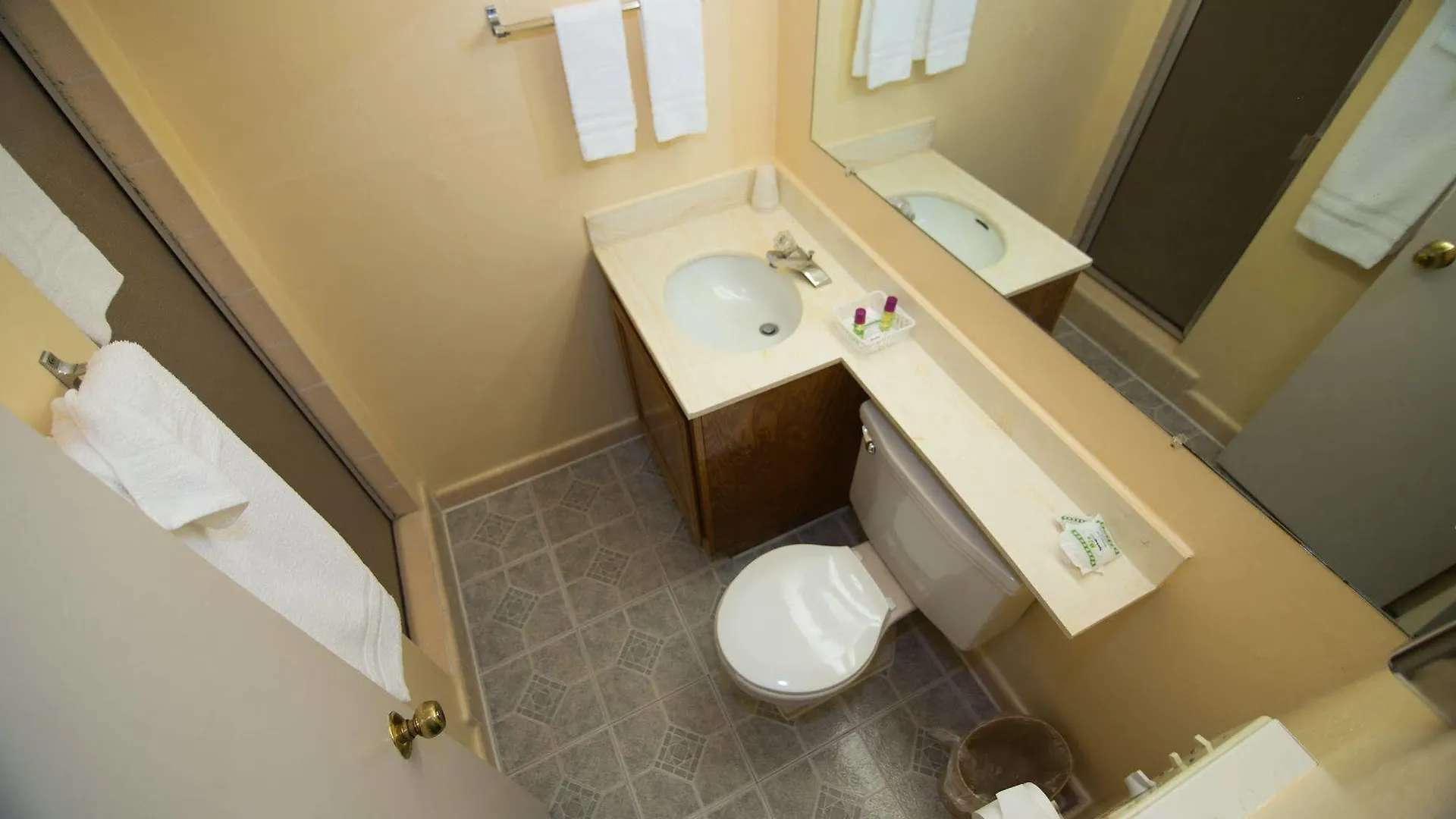 Eastside Lodge Portland 3*,  United States